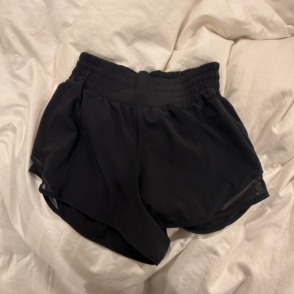 Lululemon hotty hot shorts